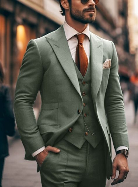 Fall Wedding Suits, Green Suit Men, Suit For Men Wedding, Green Tuxedo, Costume Vert, Green Wedding Suit, Prom For Guys, Prom Suits For Men, Fall Suit