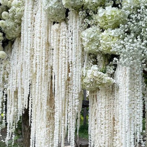 Dream Wedding Decorations, Flower Installation, Wedding Mood Board, Hydrangea Flower, How To Preserve Flowers, Wedding Arch, Garden Wedding, Wedding Inspo, Artificial Flowers