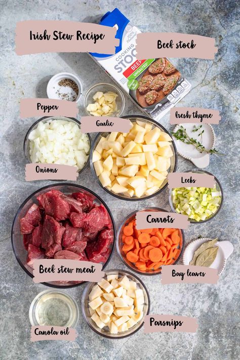 Irish stew is the perfect dish for a cool fall day or any day of the year. Warm up with a hearty bowl of filling Irish stew! Irish Dinner Recipes, Irish Stew Recipe, Easy Beef Stew Recipe, Irish Beef Stew, Irish Beef, Easy Beef Stew, Making Fried Chicken, Bhaji Recipe, Irish Stew