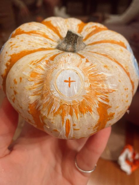 Pumpkin Painting Ideas Jesus, Catholic Pumpkin Painting, Jesus Pumpkin Painting, Bible Pumpkin Painting, Christian Painted Pumpkins, Pumpkin Painting Christian, Pumpkin Painting Ideas Christian, Christian Pumpkin Painting Ideas, Fall Diy Gifts