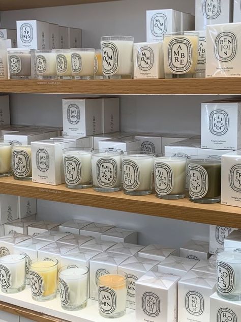 Diptyque Candles, Candle Obsession, Sweet Candles, White Cherry Blossom, Kensington Gardens, Candle Aesthetic, Candle Collection, House Inspo, Room Inspo