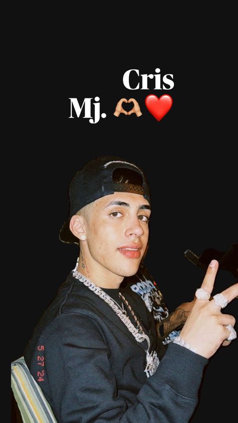 Cris Mj Wallpaper, Jere Klein, Cris Mj, Cool Boy Image, Music Wallpaper, Nose Piercing, Ariana Grande