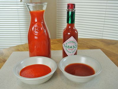 Tabasco Hot Sauce Recipe, What To Do With Tabasco Peppers, Tabasco Pepper Sauce, Diy Tabasco Sauce, How To Make Tabasco Sauce, Homemade Tabasco Sauce, Tobasco Recipe, Tabasco Pepper Recipes, Tabasco Sauce Recipe