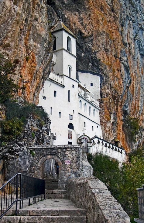 Monastery Aesthetic, Serbian Architecture, Tivat Montenegro, Orthodox Monastery, Golden Mountain, Montenegro Travel, Serbia Travel, Church Aesthetic, Byzantine Architecture