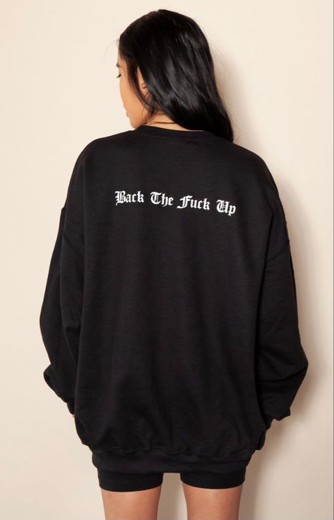 Minimal Shirt Design, Comfy Crewneck, Word Shirts, Slogan Tshirt, Cute Shirt Designs, Mens Flannel Shirt, Black Pullover, Fire Fits, Badass Women