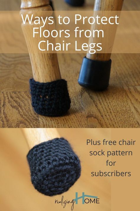 Chair Socks Pattern, Crochet Chair, Chair Socks, Crochet Socks Pattern, Crochet Christmas Decorations, Crochet Kitchen, Crochet Socks, Sock Patterns, Chair Legs