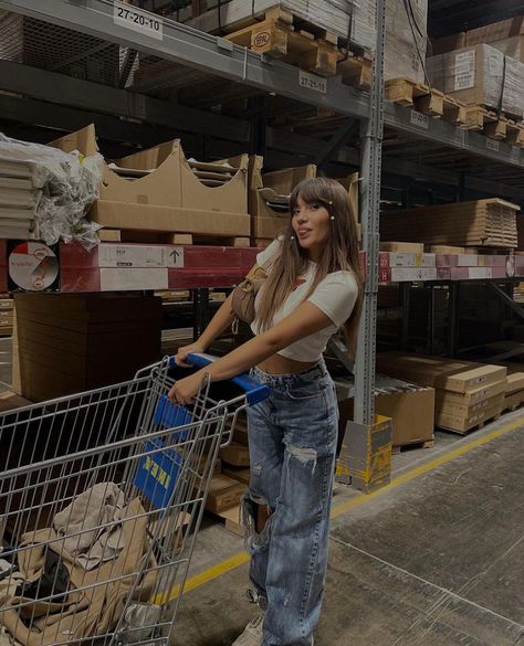 Ikea Poses Instagram, Ikea Pictures Aesthetic, Ikea Photoshoot Instagram, Ikea Aesthetic Photoshoot, Ikea Aesthetic Store, Ikea Photoshoot Ideas, Ikea Photoshoot, Ikea Board, Ikea Pictures