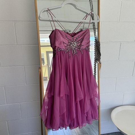 Dresses To Dance In, 60s Hoco Dress, Thrifted Homecoming Dress, 2000 Hoco Dress, Homecoming Dresses Fairy Grunge, 2000s Short Dress, Hoco Dresses Vintage, 80s Hoco Dress, 2000s Cocktail Dress