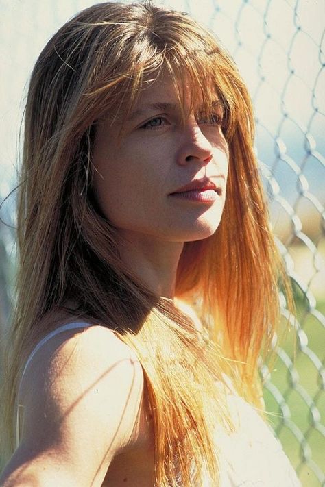 Linda Hamilton Terminator 2, The Terminator 2, Linda Hamilton Terminator, 80s Guys, Linda Hamilton, Terminator Movies, Happy Birthday Today, Judgment Day, Sarah Connor