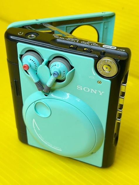 Obsolete Sony no X: "In 1987, Sony introduced the Walkman WM-51, which featured permanently attached headphones that could be wound and stored within the device. It had auto-reverse, Dolby B NR, and supported various tape types. https://t.co/zGUgkCS88k" / X Sony Walkman, Retro Gadgets, Old Computers, Gadgets And Gizmos, Cool Tech, Technology Gadgets, Retro Futurism, Tech Design, Cool Items