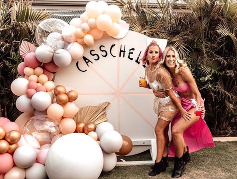 Coachella 30th Birthday Party, Coachella Birthday Party Ideas, Coachella Deco, Coachella Party Ideas Decor, Coachella Bachelorette Party, Coachella Bachelorette, 21st Birthday Decorations Diy, Coachella Birthday Party, Coachella Party Theme