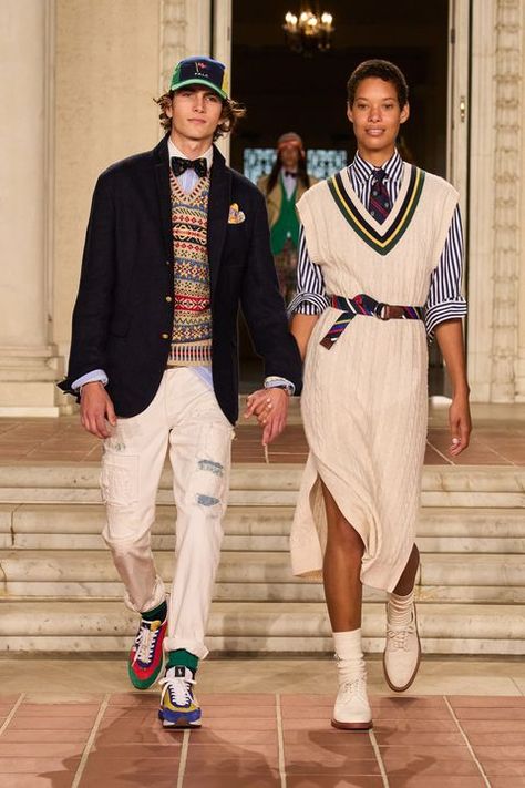 ralph lauren spring 2023 Ralph Lauren Spring Summer 2023, Ralph Lauren Ss23, Ralph Lauren Spring Summer, Ralph Lauren Looks, Preppy Mode, Adrette Outfits, Spring 2023 Ready To Wear, 2023 Ready To Wear, Ralph Lauren Style