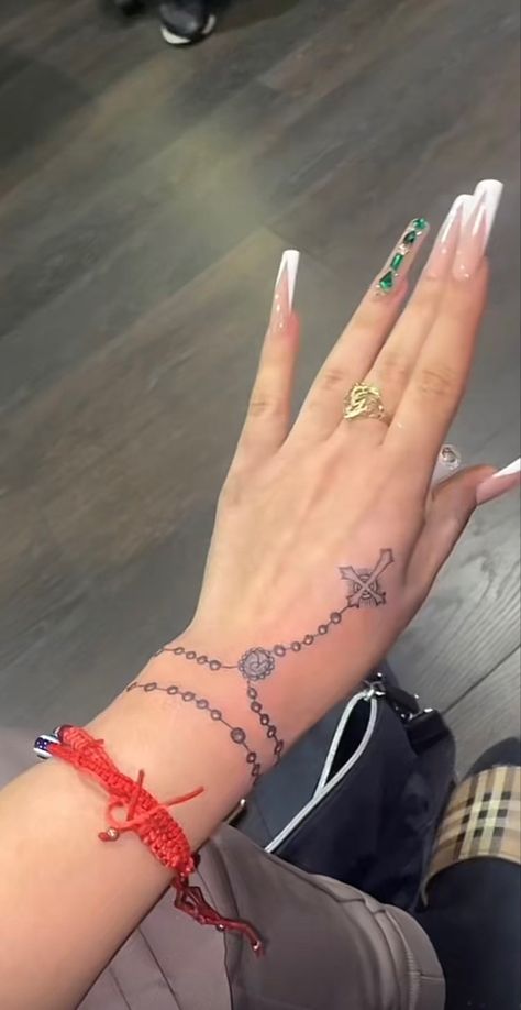 Matching Rosary Tattoo, Rosary Tattoo Hand Women, Tattoo Ideas On Finger Female, Finger Tattoos Rosary, Hand Tattoos For Women Rosary, Cute Money Tattoo, Hand Tattoo Rosary, Rosary Tattoo Design For Woman, Rosemary Tattoo Cross