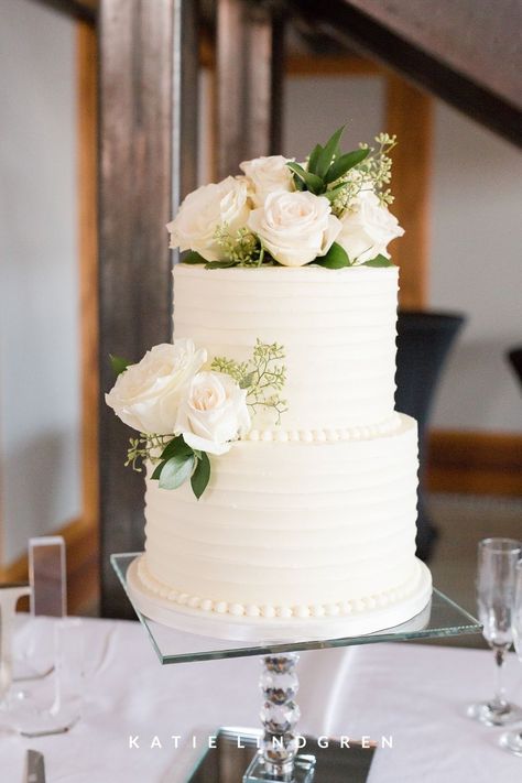 Two Tier Textured Wedding Cake, Simple Two Tier Wedding Cake Buttercream, Simple Cake Designs Wedding, 2 Teir Cakes Wedding Simple, Small Wedding Cake Sizes, Simple Two Tiered Wedding Cakes, Wedding Two Tier Cake, Wedding Cake For 2, Elegant Simple Wedding Cake