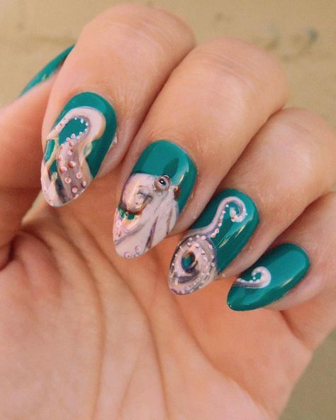 Octopus Nails Design, Nerdy Nail Art, Octopus Nail Art, Jellyfish Nail Art, Horror Nail Art, Octopus Nails, Horror Nails, Opi Colors, Animal Nail Art