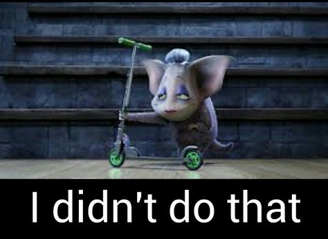 "I didn't do that" - Grandma Gremlin, Hotel Transylvania Hotel Transylvania 2012, Hotel Transylvania Movie, Hotel Transylvania 2, Meme Gif, Hotel Transylvania, Ghost Busters, Widescreen Wallpaper, Adam Sandler, Sony Pictures