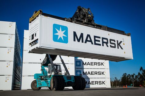 Reefer Container, Maersk Line, Overlays Tumblr, Container Truck, Tractor Pictures, North Europe, Car Sticker Design, Drilling Rig, Industry Logo