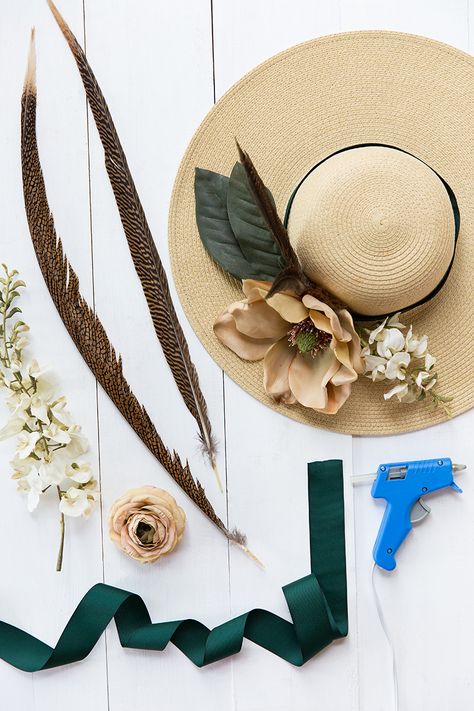 8 Derby Day Party Ideas for the Win - Camille Styles Diy Kentucky Derby Hat Ideas, Diy Derby Hat Ideas, Derby Hat Diy, Diy Leather Hat, Diy Kentucky Derby Hat, Diy Tea Party Hats, Eden Grinshpan, Kentucky Derby Party Hats, Derby Hats Diy Ideas