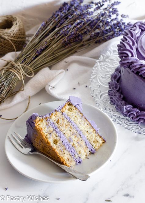 Earl Grey Lavender, Lavender Cake, Lavender Recipes, Cooking Mama, The Great British Bake Off, Pan Sin Gluten, Grey Lavender, Crepe Cake, Layered Cake