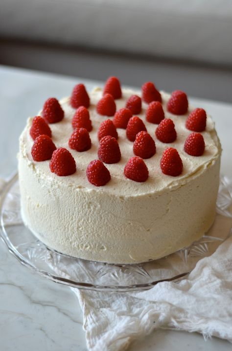 Vanilla Layer Cake with Raspberries and Mascarpone Frosting | Mikey's In My Kitchen Vanilla Raspberry Cake, Raspberry Cake Recipe, Vanilla Layer Cake, Cake With Raspberries, Raspberry Frosting, Mascarpone Frosting, Raspberry Cake, Types Of Cakes, Just Cakes