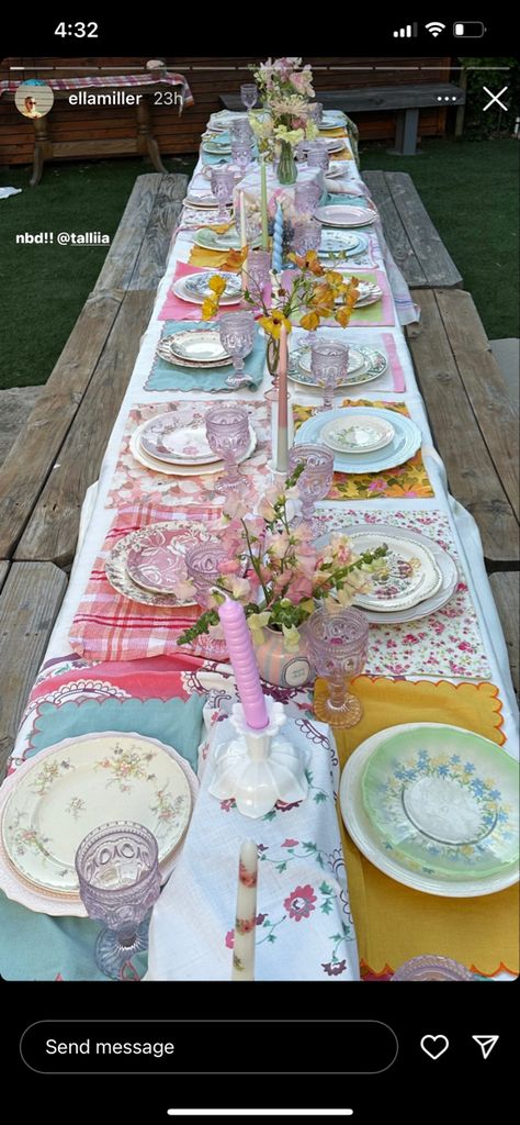 Vintage Tablescape, Outdoor Dinner Party, Spring Tea Party, Blue Morning, Spring Dinner, Dinner Party Summer, Birthday Dinner Party, Garden Party Birthday, Summer Garden Party