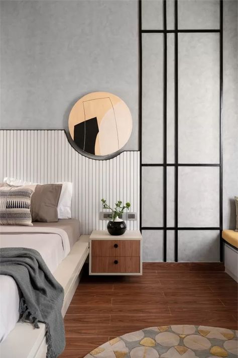 Wall Panel In Bedroom, Back Panel Design Bedrooms, Modern House Design Interior Bedrooms, Bed Back Panelling, Bedroom Interior Contemporary, Wall Panel Design Modern, Compact Bedroom Design, 3bhk Flat Interior Design, Modern Contemporary Bedroom