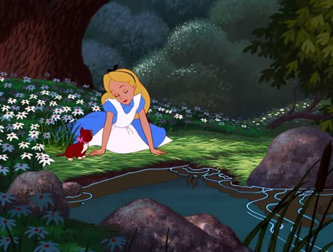 Alice In Wonderland Cartoon, Disney Frames, Alice In Wonderland 1951, Alice In Wonderland Aesthetic, Alice In Wonderland Disney, Disney Crossover, Disney Version, Disney Crossovers, Old Disney