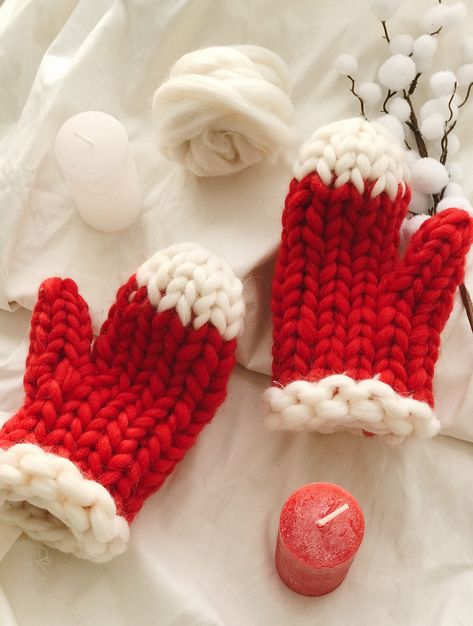 Excited to share this item from my #etsy shop: Christmas Mittens, Chunky Red Wool Mittens, Warm Hand Knit Mittens Chunky Knit Mittens, Knitting Mittens, Christmas Mittens, College Girl Gifts, Giant Yarn, Velvet Rope, Hand Knit Mittens, Women's Mittens, Stocking Pattern