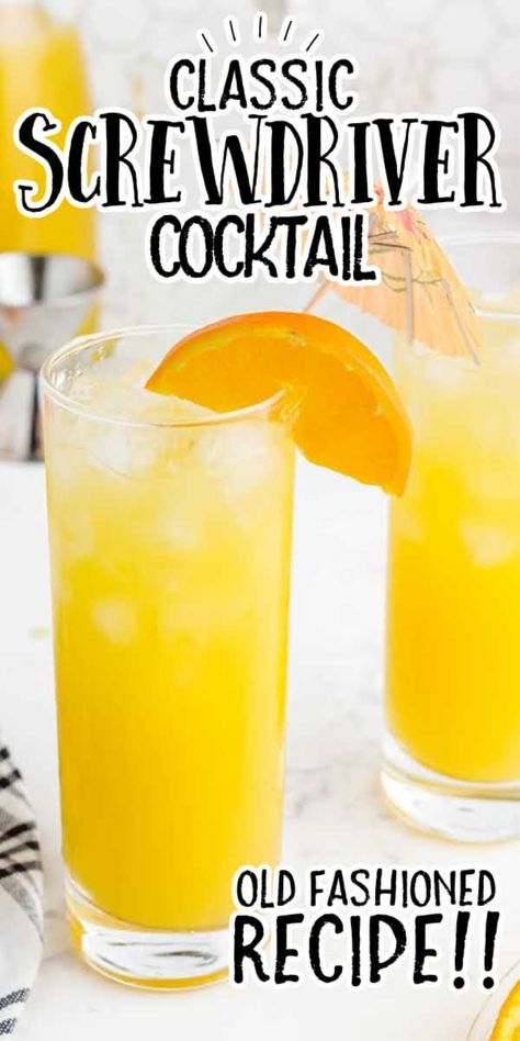 This classic screwdriver cocktail recipe is perfect. Not only is it smooth, but the OJ adds a delicious citrus twist that enhances the vodka’s taste. Screw Driver Cocktail, Screwdriver Drink Recipe, Screwdriver Recipe, Screwdriver Drink, Screwdriver Cocktail, Orange Juice Cocktails, Orange Juice And Vodka, Orange Juice Drinks, Orange Vodka