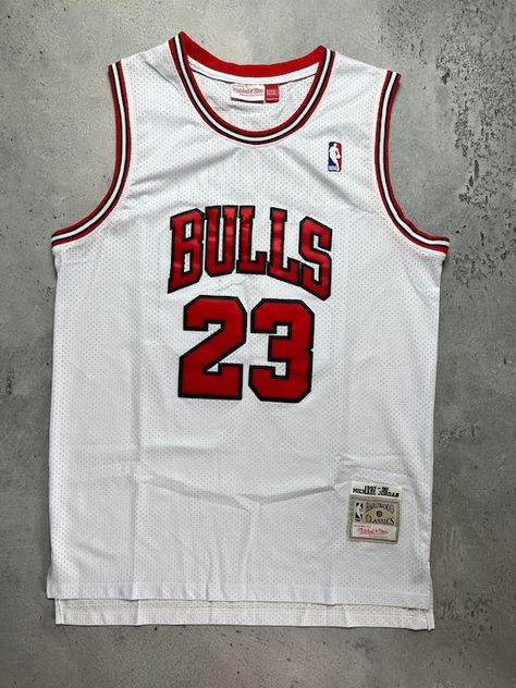 Bulls 23 Jersey, 23 Jordan, Black And Red Hoodie, Bulls Jersey, Nba Bulls, Michael Jordan Jersey, Jordan Bulls, Michael Jordan Chicago Bulls, Jordan Jersey