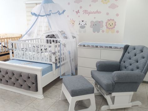 Baby Crib Ideas, Crib Ideas, Newborn Baby Photoshoot, Cunas Para Bebes, Baby Crib, Baby Photoshoot, Baby Nursery, Newborn Baby, Toddler Bed