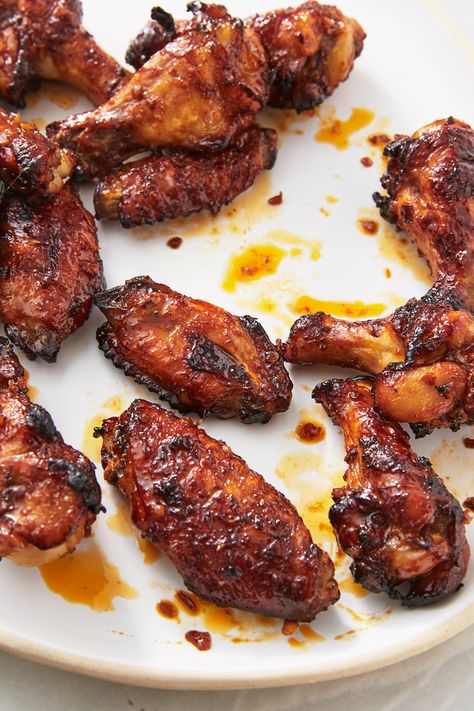 Chicken Wing Marinade - Delish.com Marinade For Chicken Wings, Wing Marinade, Chicken Wing Marinade, Asian Chicken Wings, Spicy Asian Chicken, Marinated Chicken Wings, Best Chicken Wing Recipe, Chicken Wing Recipe, Marinade For Chicken