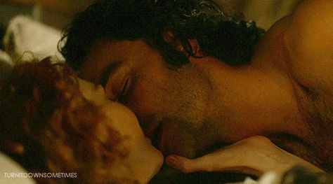 Poldark Ross And Demelza, Romantic Kiss Gif, Demelza Poldark, Ross And Demelza, Kiss Gif, Aidan Turner Poldark, Ross Poldark, Romantic Kiss, Aidan Turner