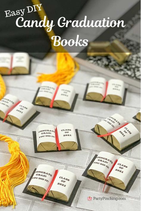 College Graduation Party Decor Ideas, Graduation Party Book Theme, Class Party Decoration Ideas, Elementary Graduation Party Ideas, 2025 Graduation Ideas, Grad Party Ideas For Boys, Open House Outfit Ideas, 2024 Graduation Party Ideas, Senior Tables