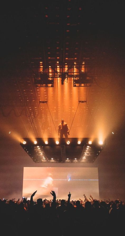 Pin by Fabianelizarraraz on Kanye West | Kanye west wallpaper, Saint pablo tour, Stage set Kanye West Photo, Saint Pablo Tour, Kanye West Wallpaper, Saint Pablo, Rap Concert, Iphone Wallpaper Music, Stage Set Design, Rap Wallpaper, Hip Hop Art