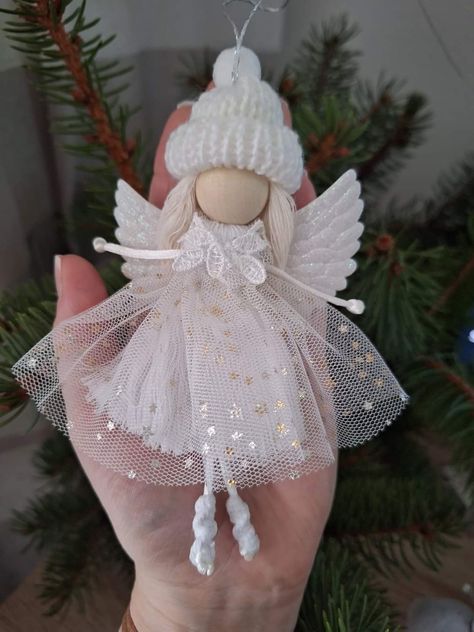 Diy Yarn Dolls, Christmas Angel Crafts, Christmas Crafts Diy Projects, Yarn Dolls, Handmade Christmas Crafts, Handmade Angels, Doll Diy Crafts, Fairy Crafts, Angel Crafts