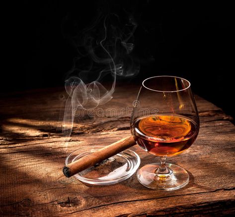 Whiskey with smoking cigar. Glass of whiskey with smoking cigar and ice cubes on wooden table stock photo Whiskey Bar, Wall Bar, Scotch Whisky, Cigars, Soap Making, Floating Frame, Home Fragrance, White Wine, Fragrance Oil