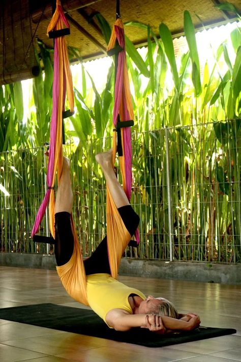 Yoga Photography Photo Shoots, Yoga Trapeze, Air Yoga, Sciatica Symptoms, Aerial Yoga Poses, Chronic Lower Back Pain, Aerial Hammock, Yoga Studios, Lower Back Pain Relief