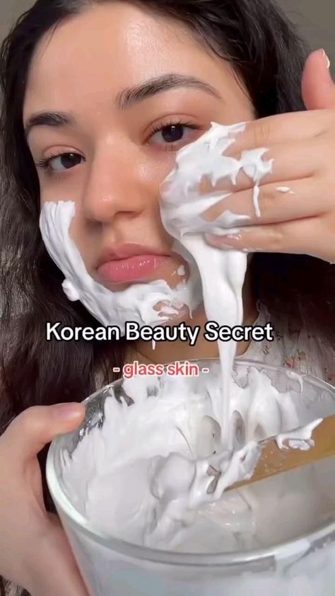 Hair Repair Secrets Beginner Skin Care Routine, Skin Korean, Beauty Treatments Skin Care, Skin Care Basics, Face Skin Care Routine, Natural Face Skin Care, Diy Skin Care Routine, Skincare Benefits, Diy Skin Care Recipes