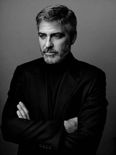 Style Icons: George Clooney – MANNER Male Portrait Poses, 얼굴 드로잉, Foto Portrait, Corporate Portrait, Portrait Photography Men, Man Portrait, Men Photography, Business Portrait, Poses References