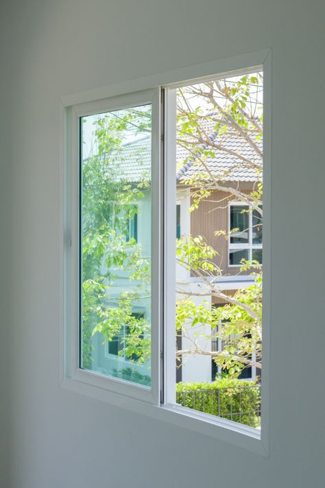 Sliding windows, also known as gliding windows, set a new standard for modern home design. They perfectly blend practicality, style, and versatility, making them an ideal choice for homeowners seeking both aesthetic appeal and functionality. Sliding Windows, Modern Home Design, Minimalist Window, Window Styles, Next Home, Small Room, Window Design, Small Home, Next At Home