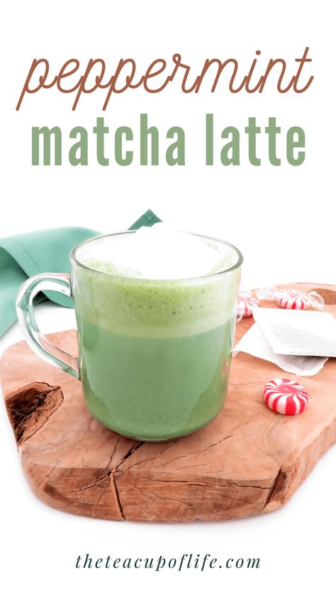 Peppermint Matcha Latte, Peppermint Matcha, Creamy Matcha, Matcha Hot Chocolate, Mixology Recipes, Matcha Recipes, Tea Latte Recipe, Matcha Milk, Matcha Recipe