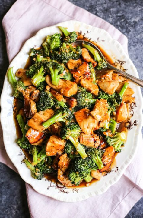 Chinese Chicken and Broccoli Whole 30 Chicken Dinner Recipes, Whole 30 Chicken And Broccoli, Chicken Recipes Broccoli, Paleo Chicken And Broccoli, January Whole30, Chinese Chicken And Broccoli, Whole30 Easy, The Defined Dish, Defined Dish