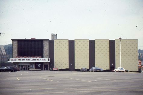 North Hills Movie Theater, Pittsburgh, PA Scotty James, Pittsburg Pa, Vintage Movie Theater, Mason Dixon Line, Vintage Pittsburgh, Pennsylvania History, North Hills, Pittsburgh City, Road Construction