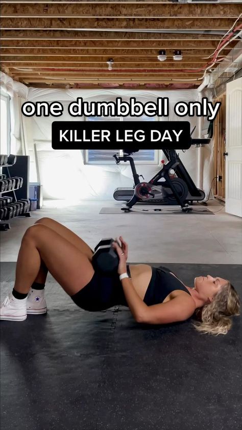 Leg Day For Women, Movement With Julie, Dumbbell Leg Workout, Leg Day Workout, Leg Workouts Gym, Workout Fat Burning, Dumbell Workout, Leg Day Workouts, Gym Aesthetic