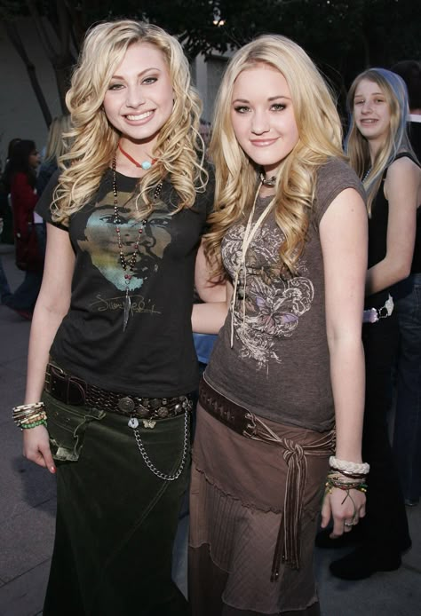 Aly Michalka, Aly And Aj, Aj Michalka, 2000s Girl, 00s Fashion, Pre Party, Disney Channel Stars, Old Disney, Model Look