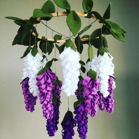 Wisteria Flowers, Deco Champetre, Purple Wisteria, Purple Flowers Wallpaper, White Wisteria, Blue And Purple Flowers, Paper Flowers Craft, Room Deco, Deco Floral