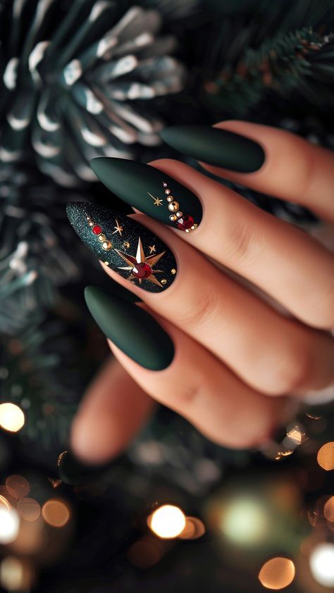 Nail Noel, Xmas Nail Designs, Christmas Nail Ideas, Christmas Gel, Cute Christmas Nails, Christmas Nails Easy, Christmas Gel Nails, Nails Easy, Red Nail Designs