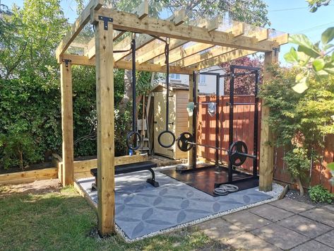 Garden Gym Ideas, Patio Gym, Outdoor Home Gym, Gym Shed, Garden Gym, Garden Concept, Outdoor Gym Equipment, Backyard Gym, Dream Gym