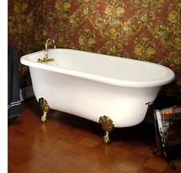 images antique bathtubs - Google Search Old Fashioned Bathtub, Classic Bathroom Tile, Antique Bathtub, Eclectic Bathroom Design, Farmhouse Bathroom Accessories, Old Bathtub, Vintage Bathroom Decor, Clawfoot Tub Faucet, Eclectic Bathroom